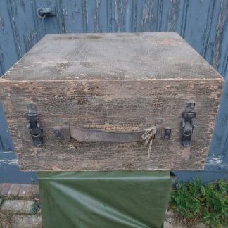 Onbekend Duits kistje