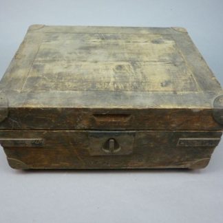 Duitse kistje Einheitslatarne?