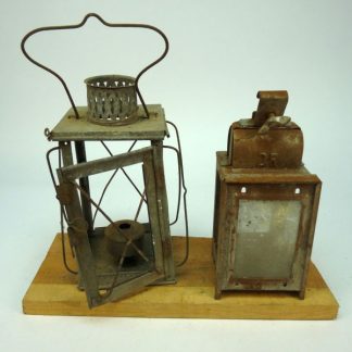 Lotje van 2 Vintage lampen