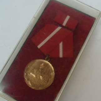 Oost-Duitse Medaille "Für Treue Dienste"