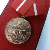 Oost-Duitse Medaille "Für Treue Dienste" - Afbeelding 2