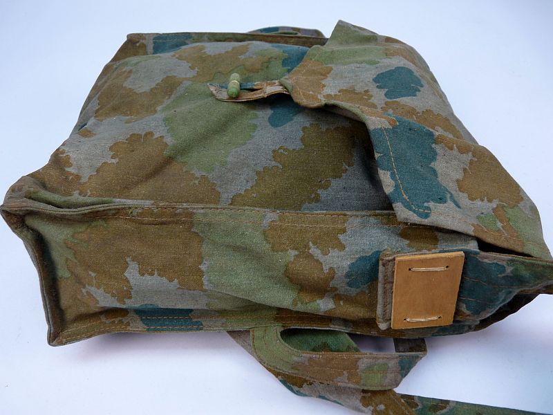 DDR NVA Blumentarn / Flachentarn gasmasker set - Afbeelding 7