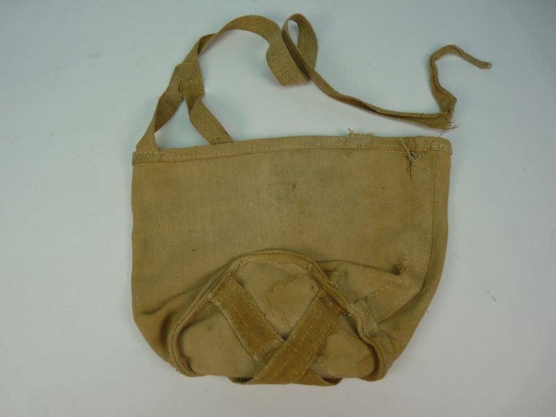 Vintage canvas voederzak voor paard – legeruitvoering