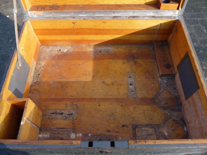 Originele WOII Duitse Luftwaffe transportkist – “Funklandeanlage (Gerätesatz)” - Afbeelding 7