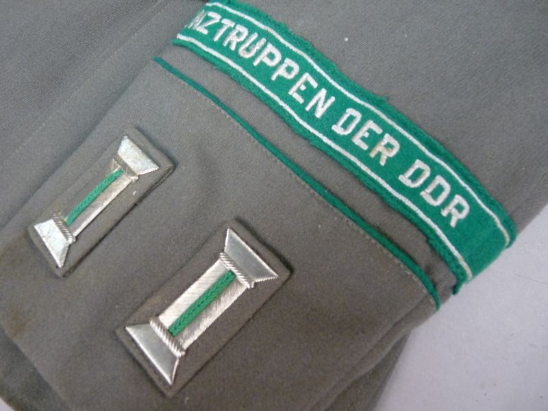 Originele DDR NVA Grenztruppen Uniformjas - Afbeelding 2