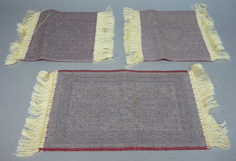 3 kleine decoratieve kleedjes uit de DDR - Afbeelding 2