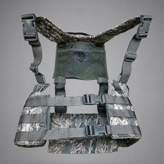 US Air Force tactical vest in ABU camouflage, gebruikt