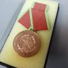 DDR Grenztruppen medaille “Für hervorragende Verdienste” met doosje