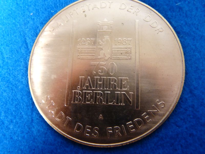 Herdenkingsmedaille “750 Jahre Berlin” – DDR 1987 in cassette - Afbeelding 3