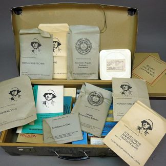 DDR / NVA Propagandakoffer, Opleidings- en Propagandamateriaal