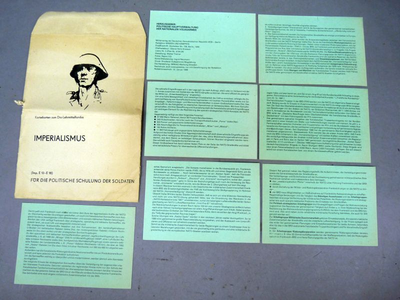 DDR / NVA Propagandakoffer, Opleidings- en Propagandamateriaal - Afbeelding 5