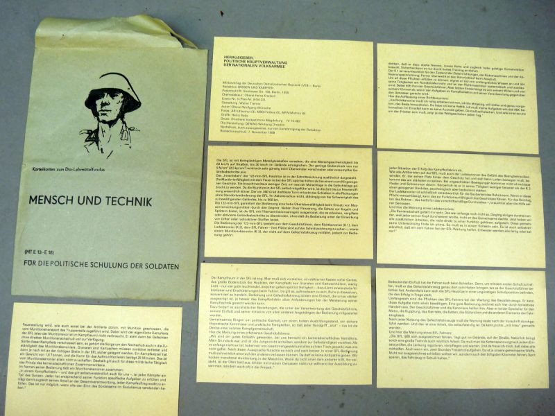 DDR / NVA Propagandakoffer, Opleidings- en Propagandamateriaal - Afbeelding 7