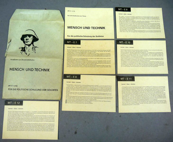 DDR / NVA Propagandakoffer, Opleidings- en Propagandamateriaal - Afbeelding 13