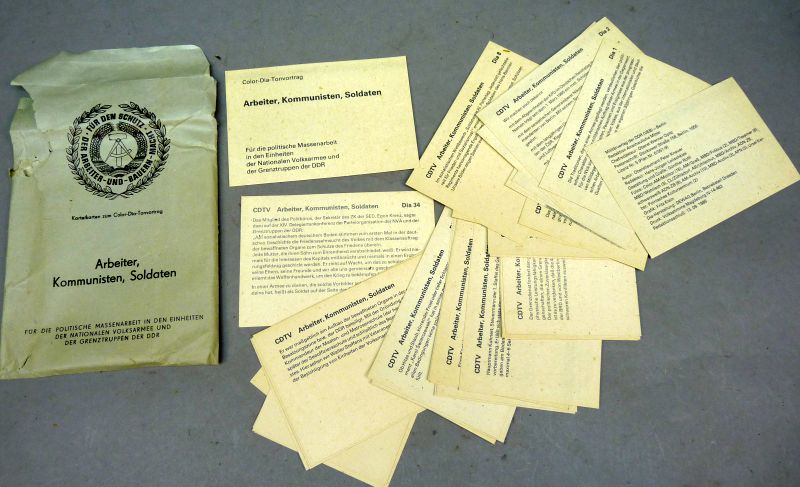 DDR / NVA Propagandakoffer, Opleidings- en Propagandamateriaal - Afbeelding 14
