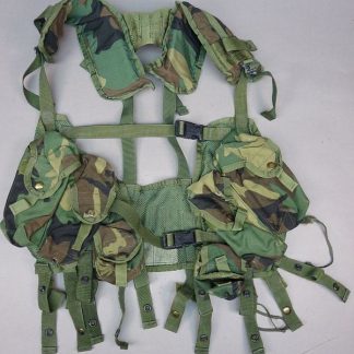 US Army Tactical Vest / Load Bearing Vest – Woodland Camo