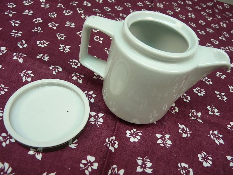 Vintage DDR Metropa koffiekannetje, porselein – Made in GDR - Afbeelding 2