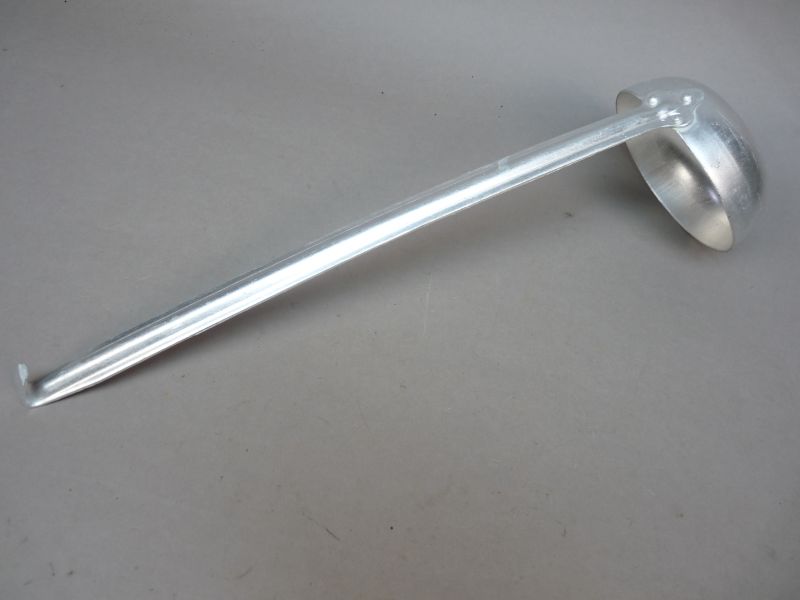 DDR / NVA Aluminium Pollepel - Afbeelding 2