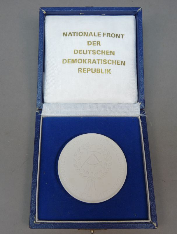 DDR Porseleinen Ereplaquette "Mach mit!"