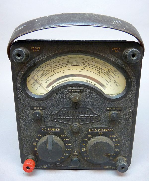 Universal Avometer Model 8 Mk II