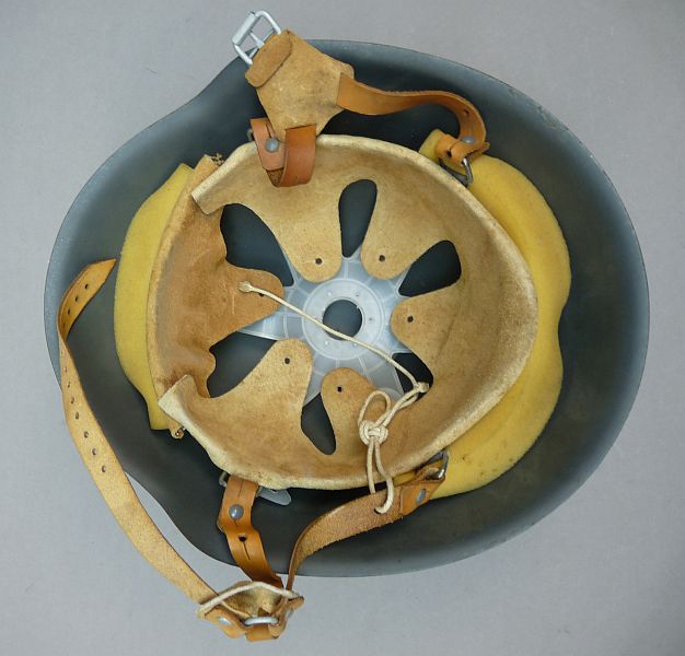DDR / NVA helm, laatste model - Afbeelding 4