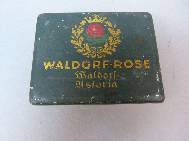 WW2 Waldorf-Rose "Waldorf Astoria" sigarettendoosje / tabaksdoosje