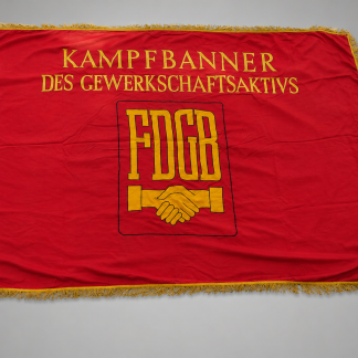 Vintage FDGB vaandel – DDR/Oost-Duitsland