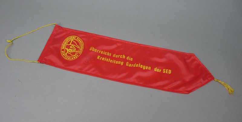 DDR Erewimpel "Karl-Marx-Jahr 1983" (SED Gardelegen)