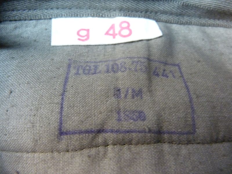 Vroeg model NVA-uniform – jas, broek en schuitje - Afbeelding 4