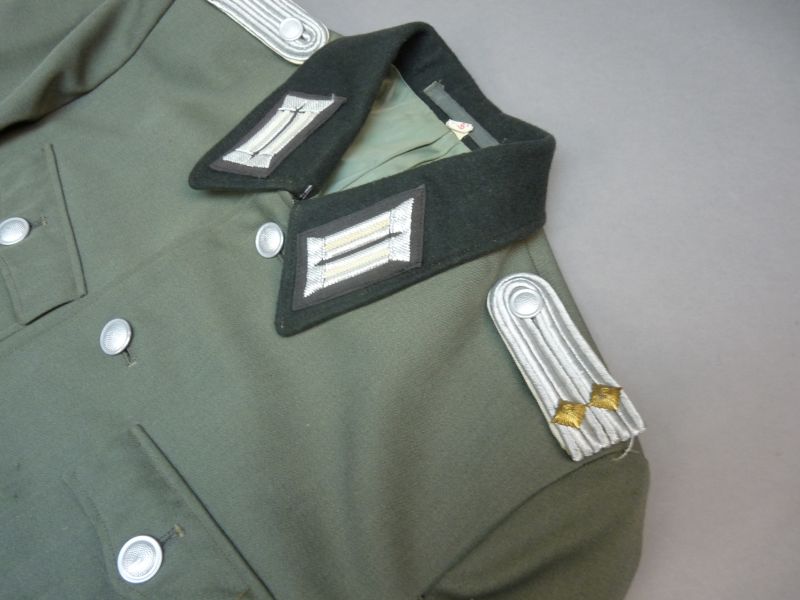 Vroeg model NVA-uniform – jas, broek en schuitje - Afbeelding 9