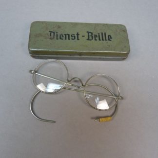 Wehrmacht Dienstbrille met origineel metalen etui