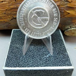 DDR Kampfgruppen medaille V.E.B Leuna-Werke 1953-1978