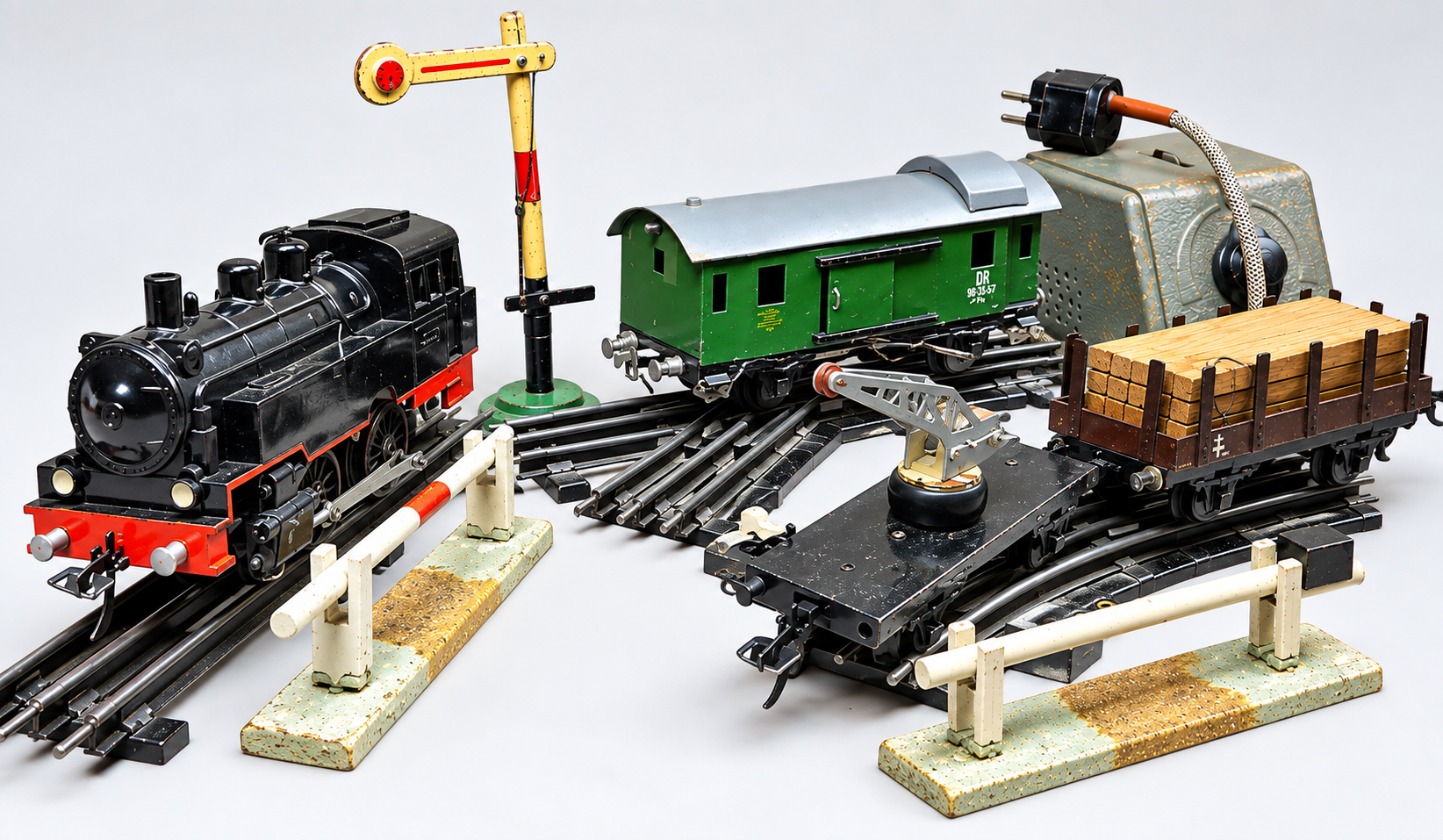 ZEUKE Vintage DDR Modeltreinset Locomotief, Wagons & Rails - Afbeelding 7