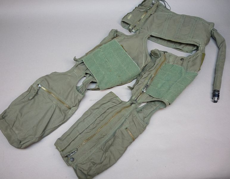 Militaire Anti-G drukbroek CSU-13B/P Autoflug 1992 - Afbeelding 3