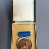 DDR Pestalozzi medaille – Bronzen uitvoering in originele doos
