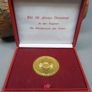 DDR Medaille fur 30 jahrige dienstzeit MDI