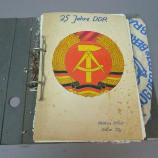 Zelfgemaakt Boek 25 jahre DDR