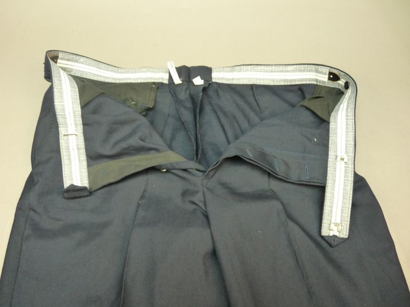 DDR Deutsche Reichsbahn uniform – Reichsbahn-Sekretär - Afbeelding 16