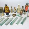 Lot medische en farmaceutische flesjes/verpakkingen, voor 1945