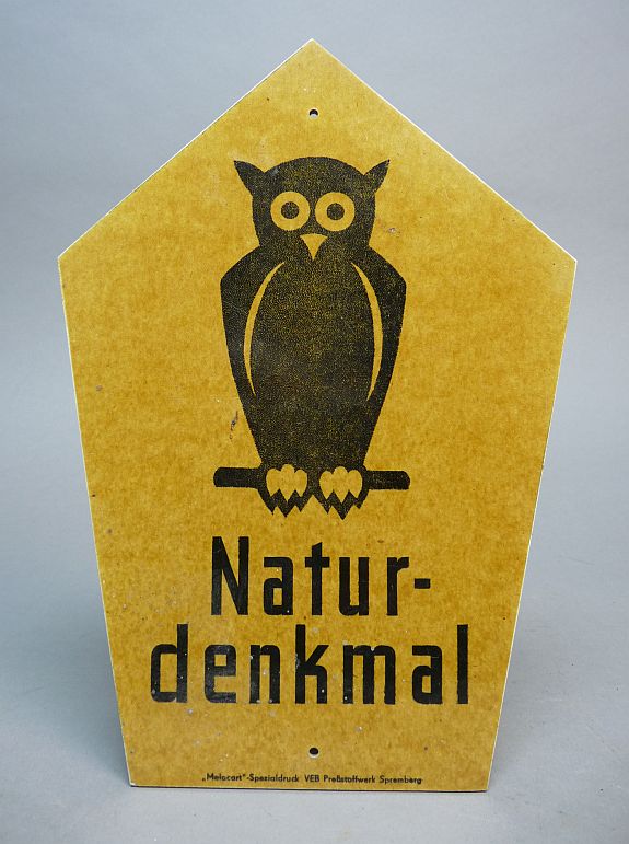 Vintage DDR Naturdenkmal bord met uil – VEB Spremberg