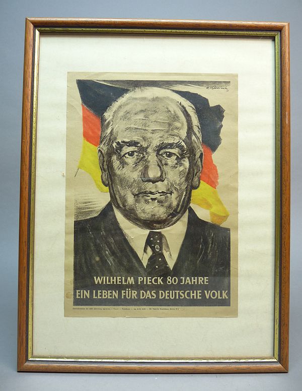 DDR portret Wilhelm Pieck – Ingelijste propagandaposter uit 1956