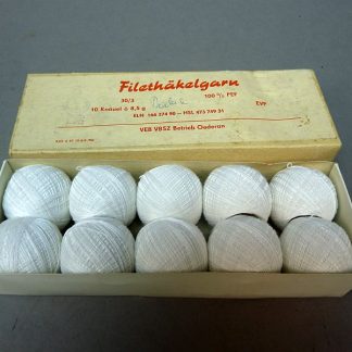 Vintage DDR Filethaakgaren Wit