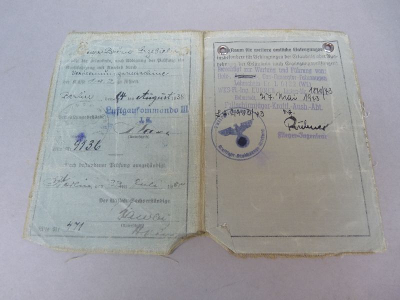 Originele Duitse Fallschirmjäger Militär-Führerschein - Afbeelding 2