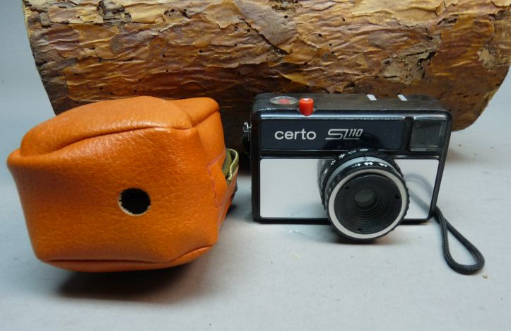 Vintage Certo SL 110 Camera Originele DDR-camera met Etui