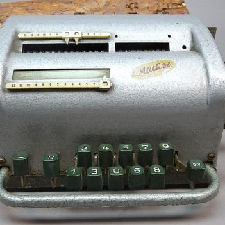 Vintage MADIX mechanische rekenmachine DDR Oost Duitsland