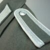 DDR / NVA jasje, oud wollen model met leren koppel, ,,Schutzenschnur,, en medaille - Afbeelding 2