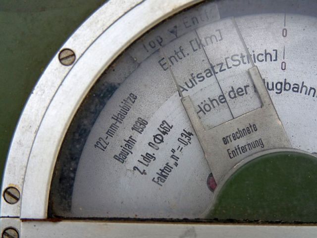 Tagesverbesserungsrechner TVR58 voor 122mm houwitzer - Afbeelding 3