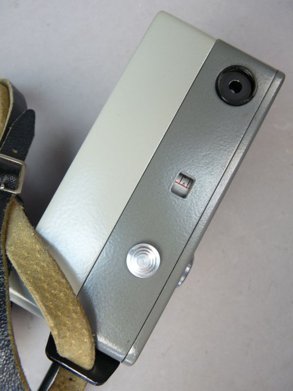 Pentagon Pentaka 8-I automatic filmcamera, 8 mm - Afbeelding 4